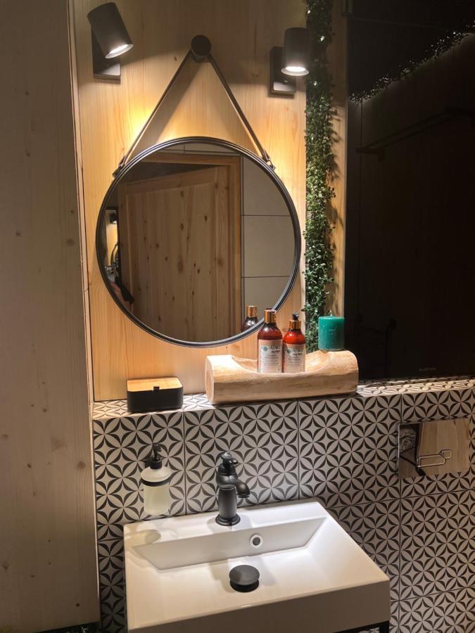 Apartamento Wiatkapl Leśna Exterior foto