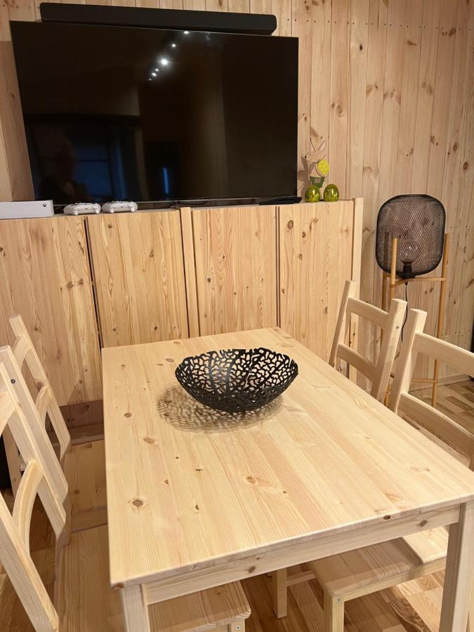 Apartamento Wiatkapl Leśna Exterior foto