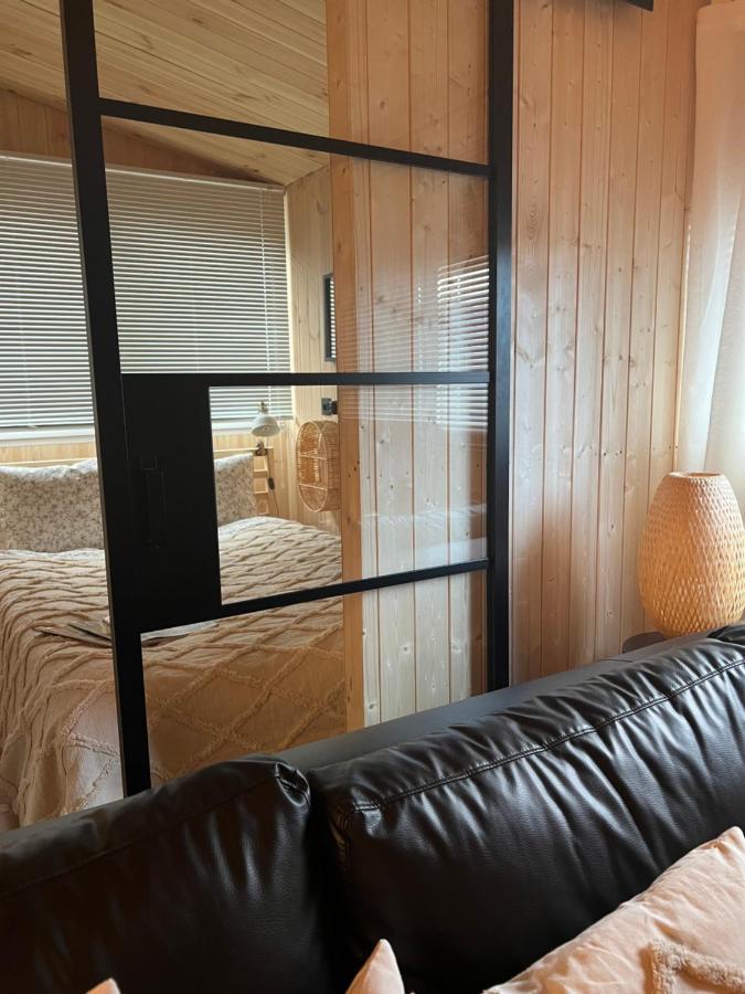 Apartamento Wiatkapl Leśna Exterior foto